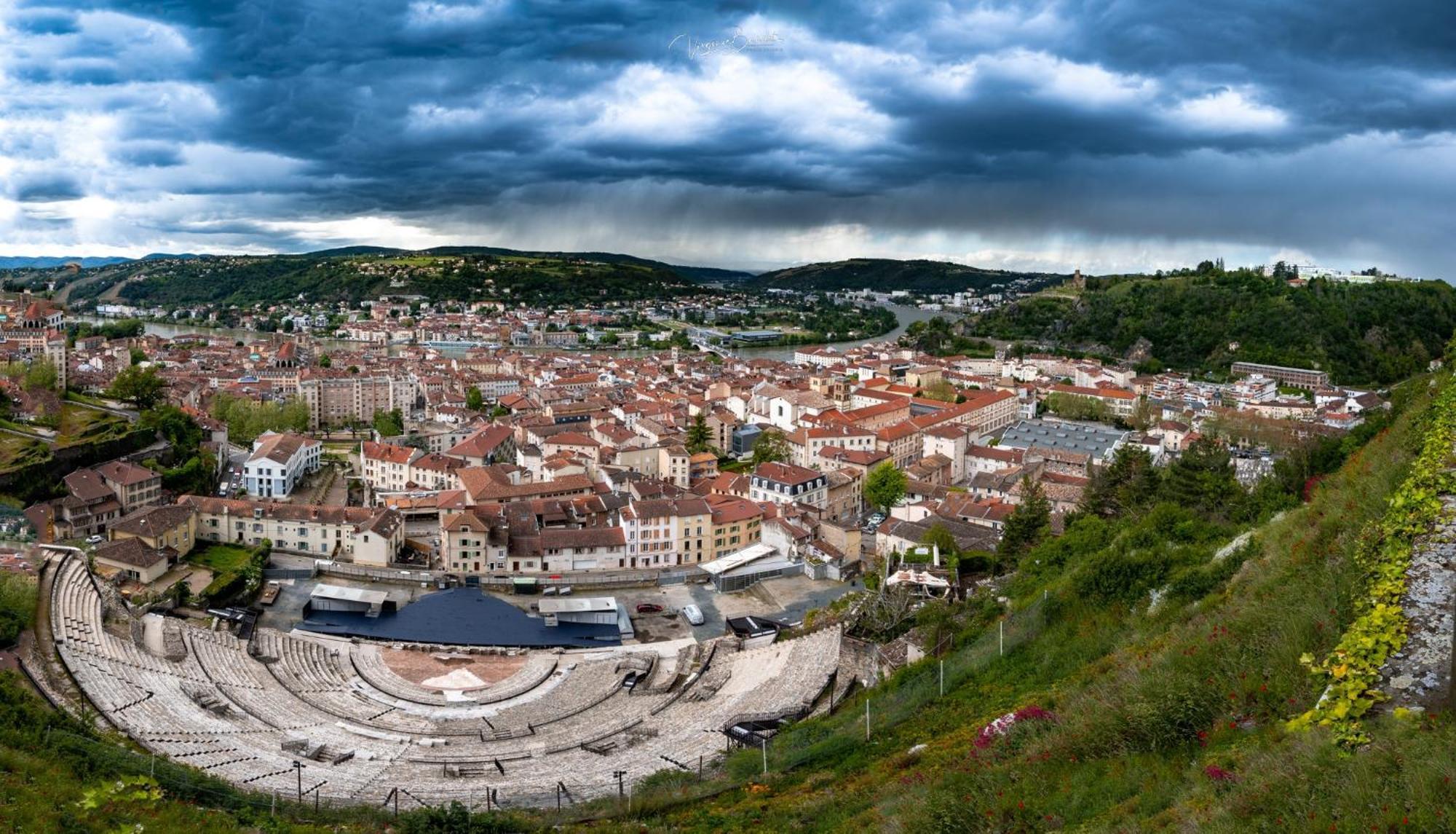 Apartament Cosylocation - Cocooning- Vue Theatre Antique Vienne  Zewnętrze zdjęcie